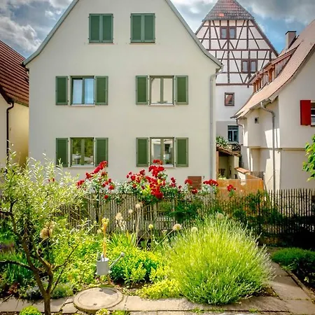 Besighomes Olive Apartment
