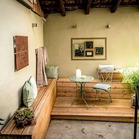 Lejlighed Modernes Olive Stilvoll Und Zentral In Besigheim
